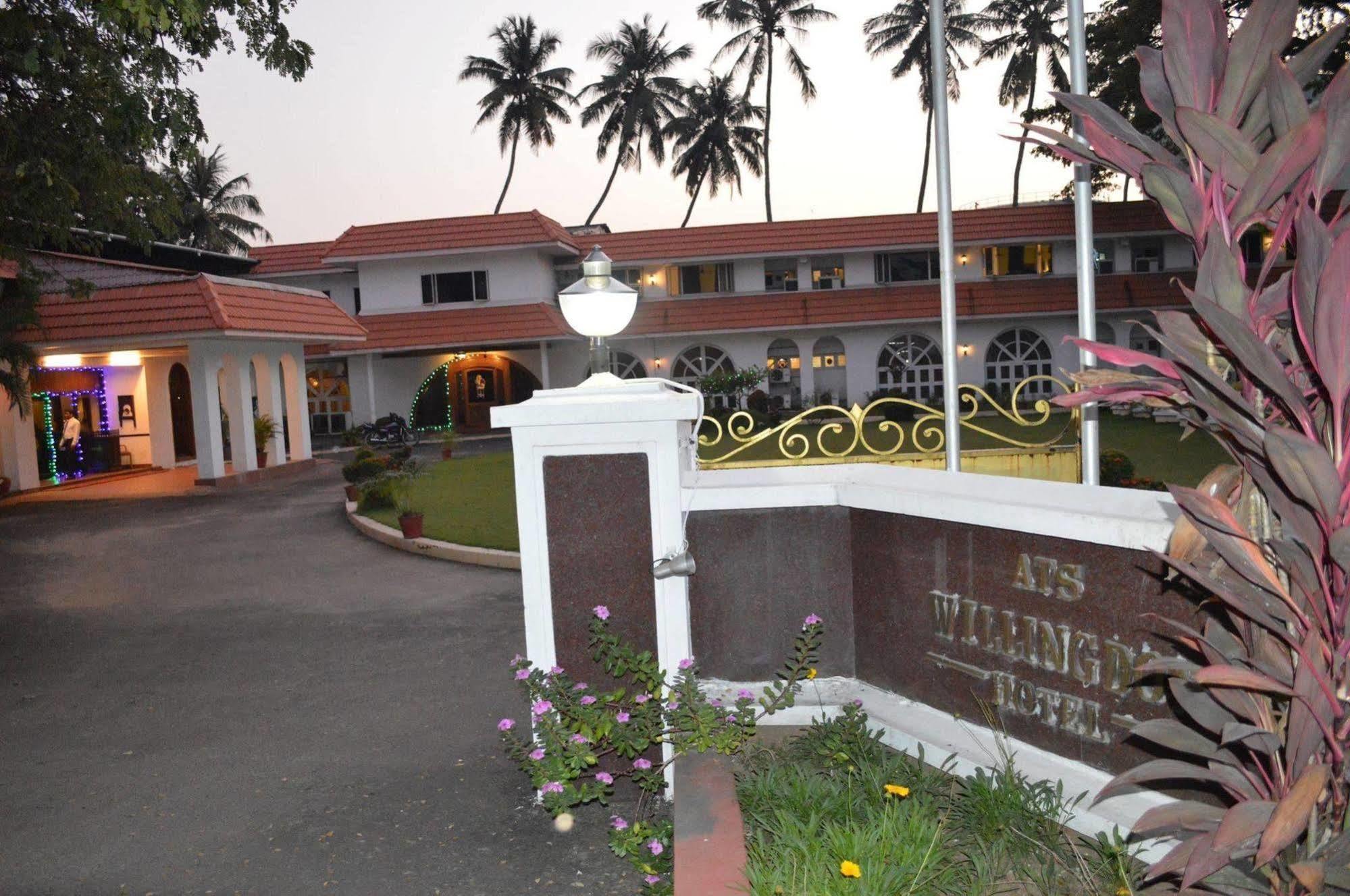 Ats威灵顿酒店 Kochi 外观 照片