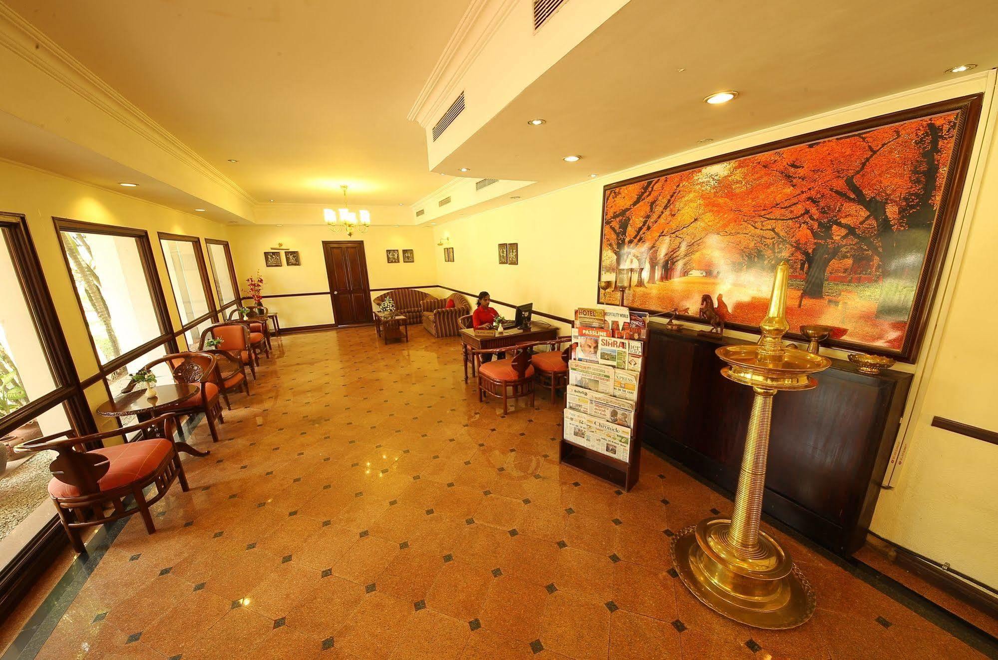 Ats威灵顿酒店 Kochi 外观 照片